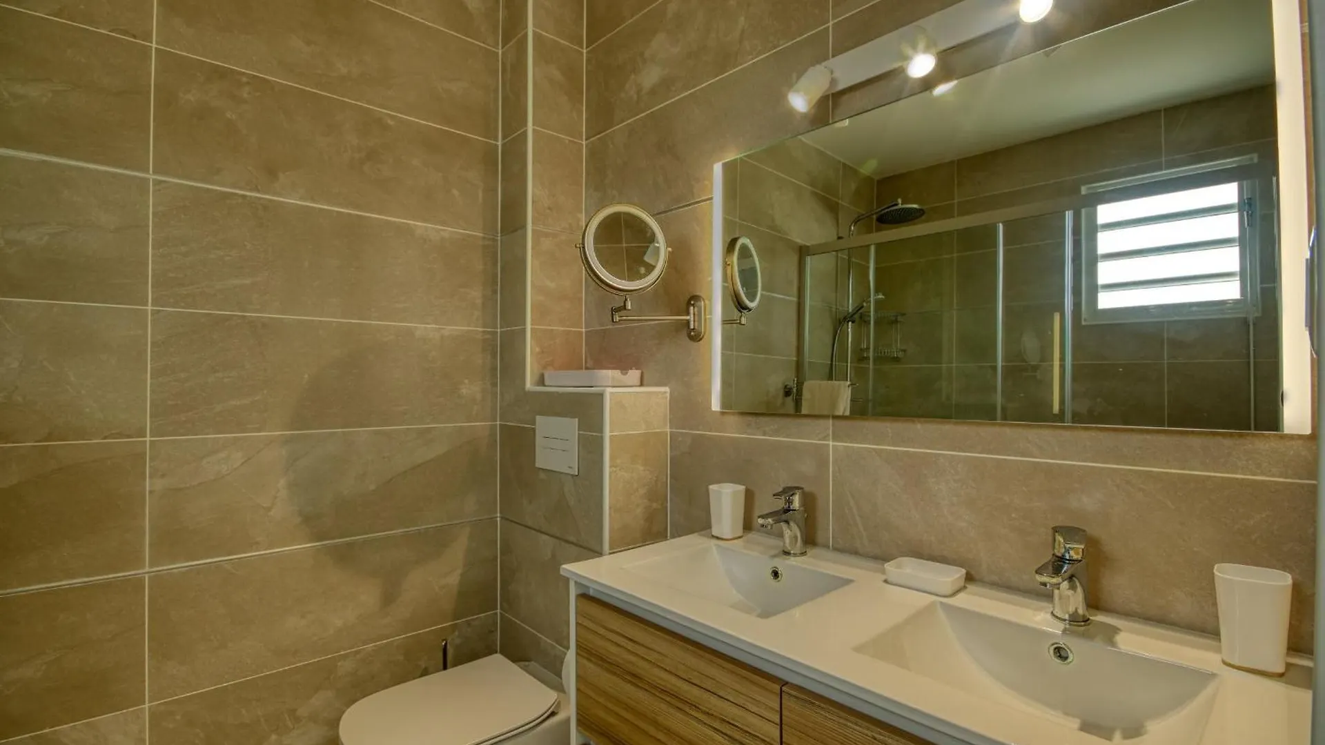 Mqti75 - 6 Pax Apartment Les Trois-Ilets Martinique